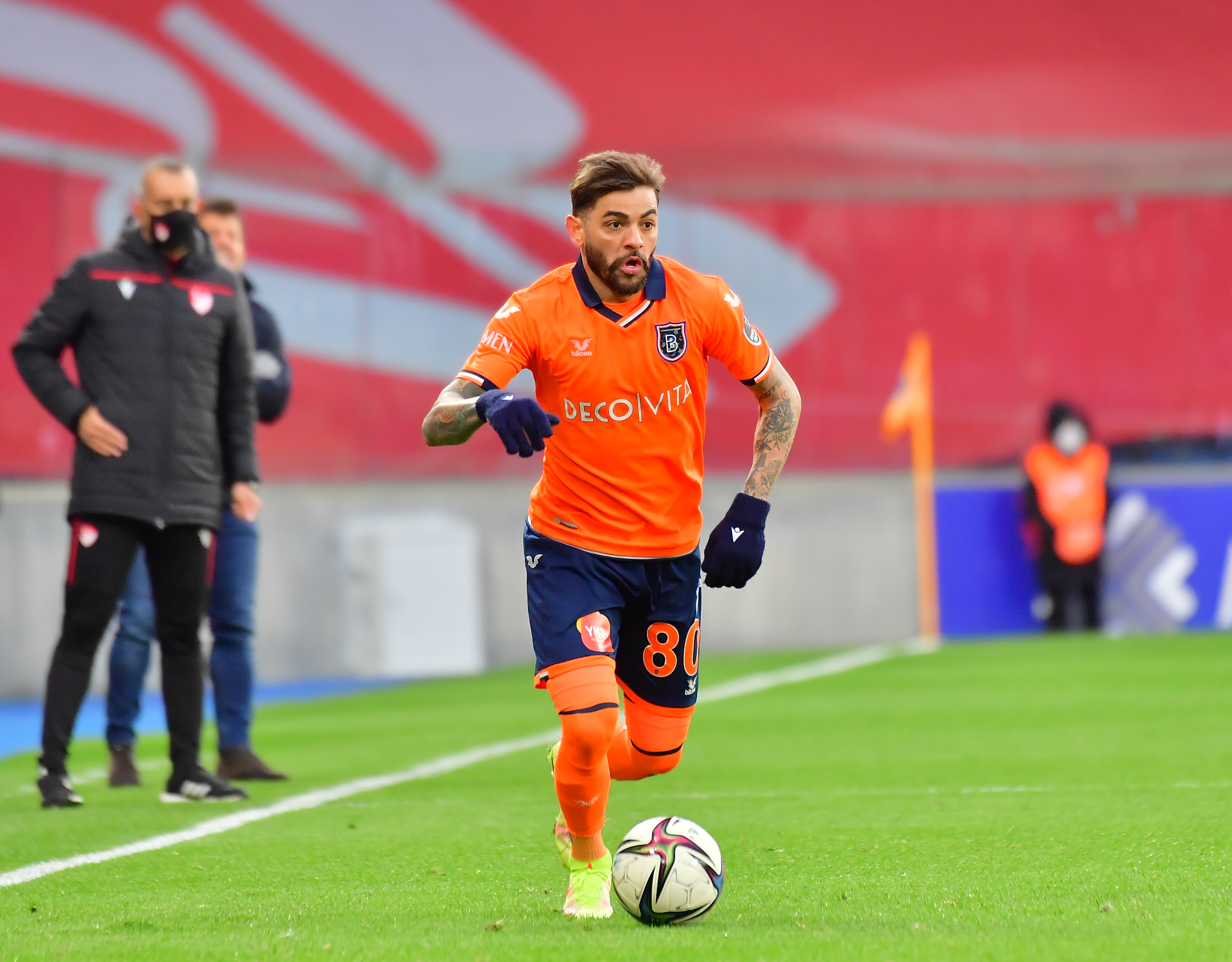 Santos estuda a contratação de Junior Caiçara, do Basaksehir - Gazeta