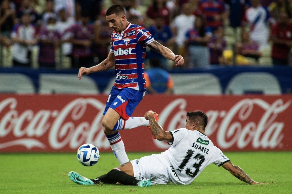Veja fotos do jogo entre Fortaleza x Palestino-CHI pela estreia da Sul