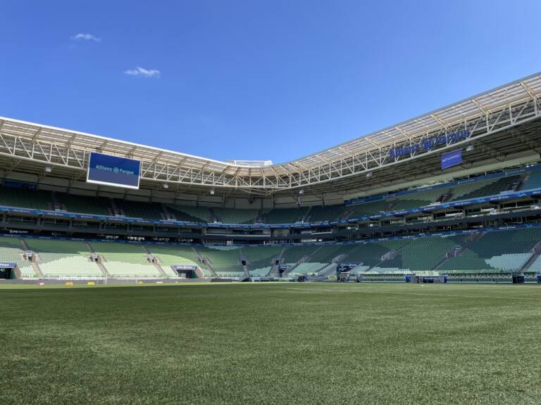 Vai lotar? Palmeiras anuncia venda de 31,9 mil ingressos para jogo contra o Deportivo Pereira
