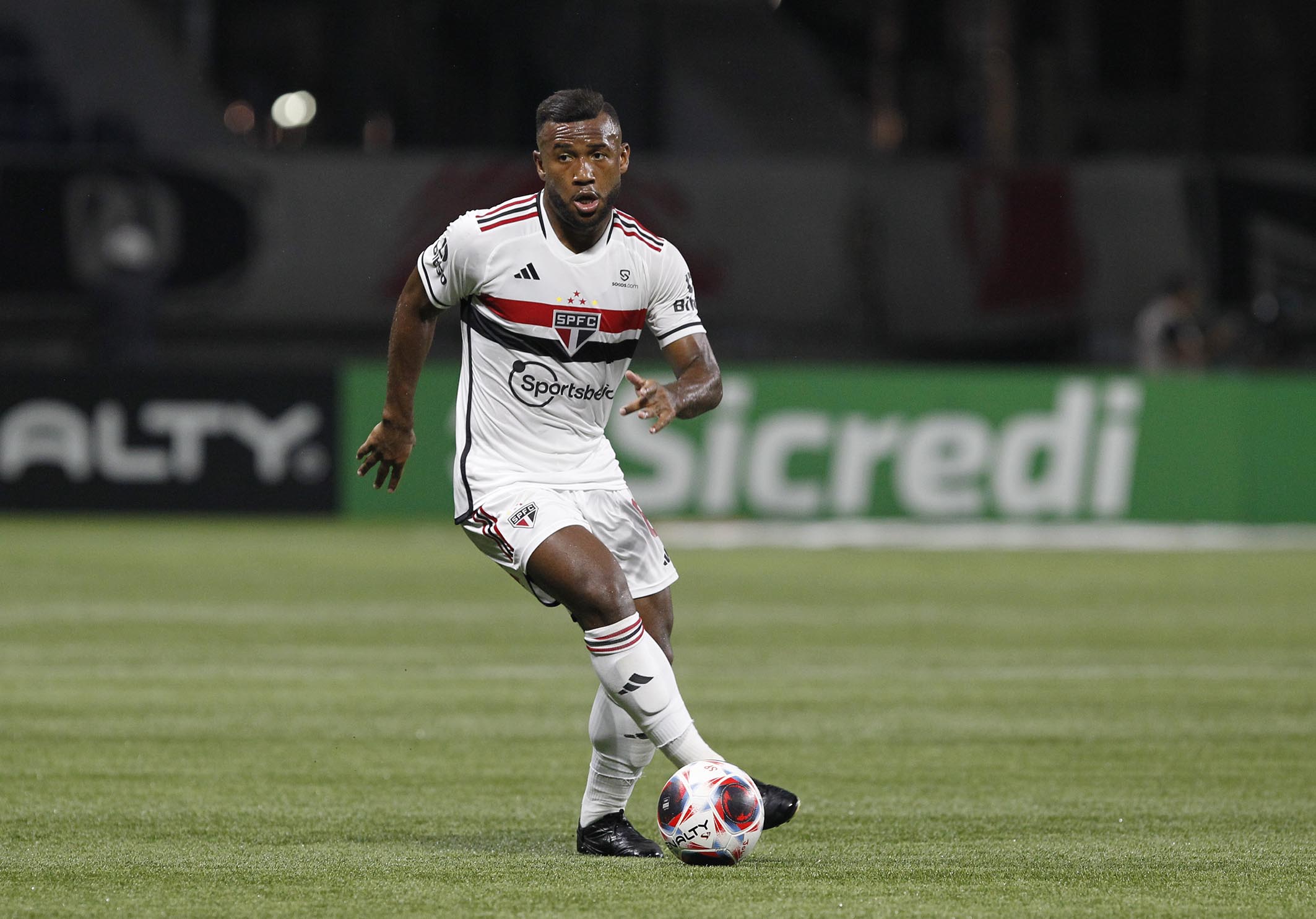 Abel descarta contratação de Luan, do São Paulo: 