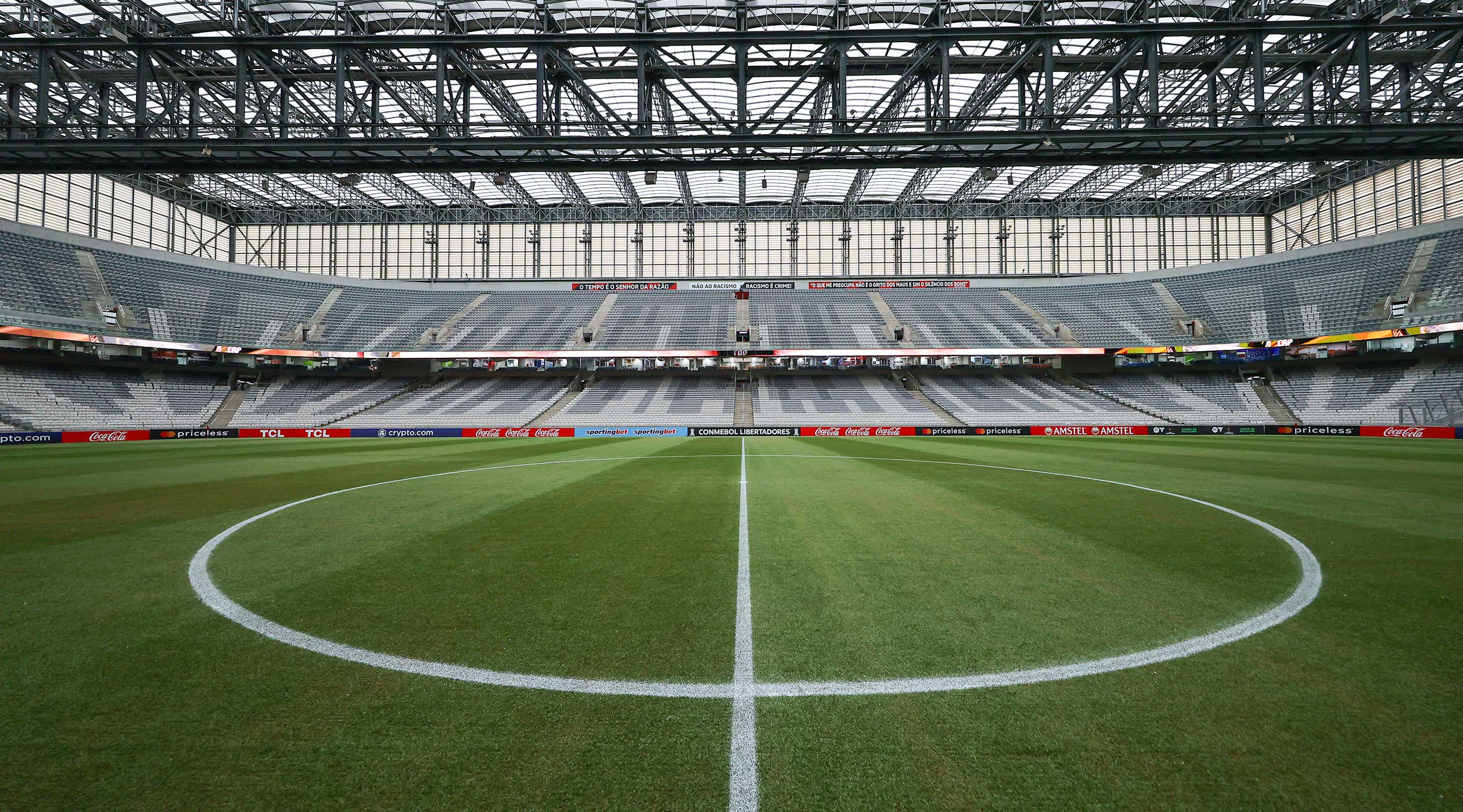Athletico-PR x Palmeiras: siga o tempo real do jogo pelo Brasileirão