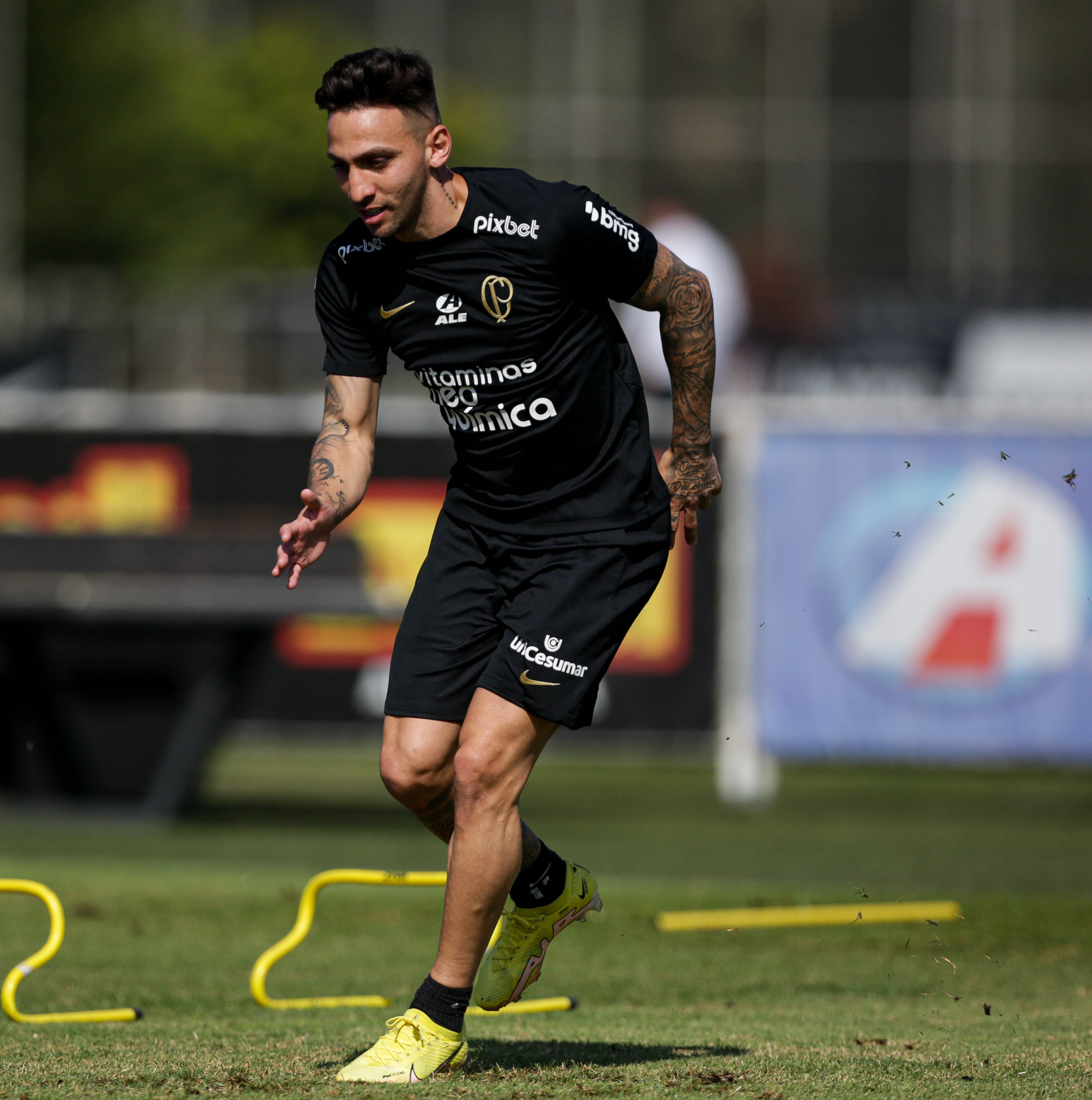 Corinthians planeja contar com Gustavo Mosquito em julho; veja ...