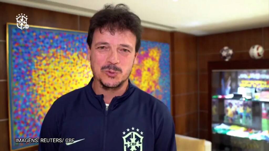 Diniz brinca e comenta reação ao receber convite de CBF: “Fui jantar e celebrar esse momento importante da minha vida”