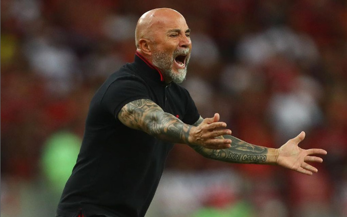 Técnico do Flamengo, Sampaoli sofre punição da Conmebol e terá que pagar multa