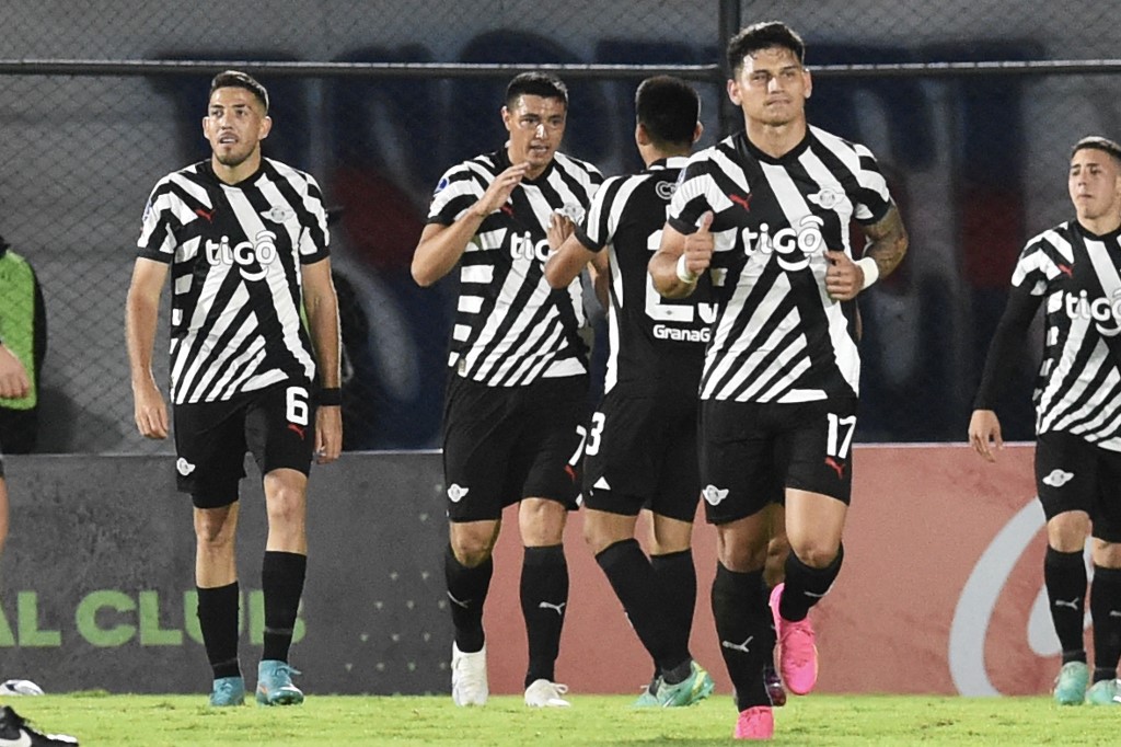 Veja os melhores momentos de Libertad x Tigre pela Sul-Americana