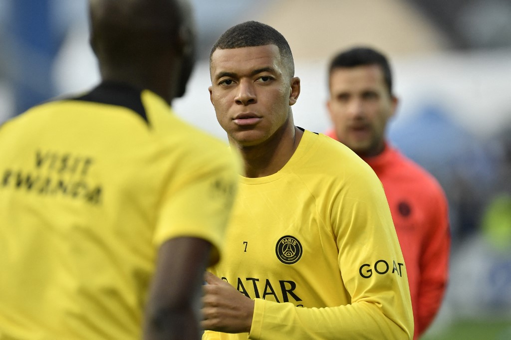 Mbappé recusa nova proposta de renovação bilionária do PSG, diz jornal