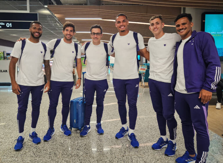Cruzeiro chega a São Paulo para enfrentar o Palmeiras; confira os relacionados