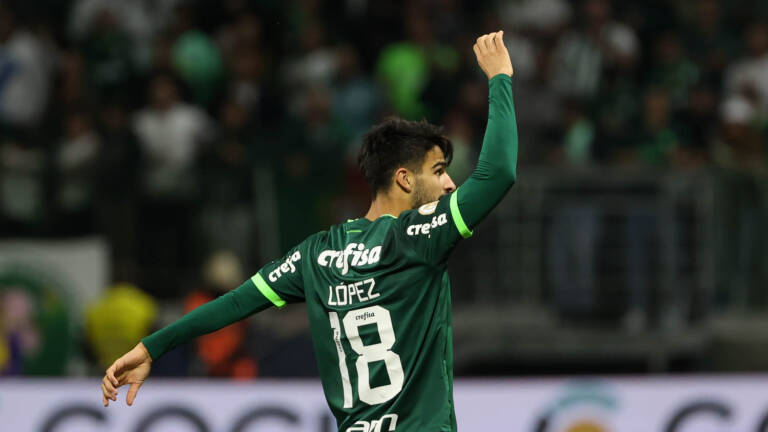 Pedindo passagem no Palmeiras? Flaco López se diz preparado 