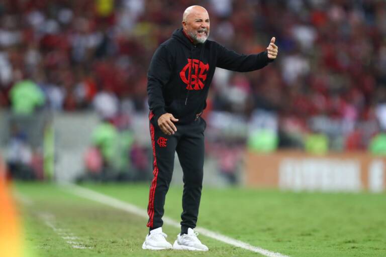 Sampaoli comemora semanas livres no Flamengo antes de final da Copa do Brasil