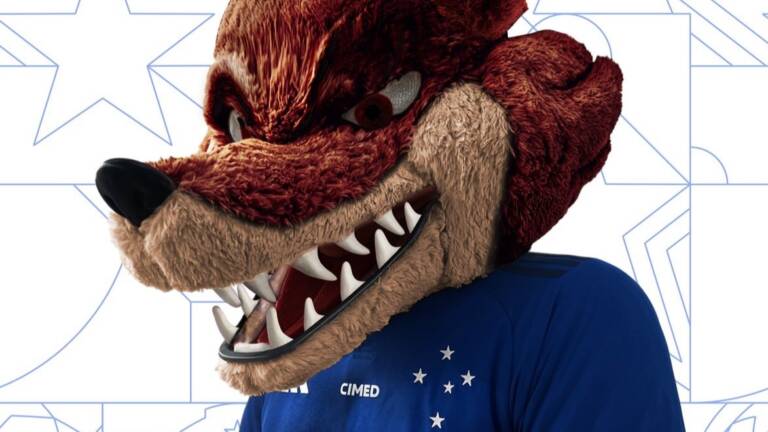 Comitê de torcedores do Cruzeiro aprova novas versões dos mascotes do clube