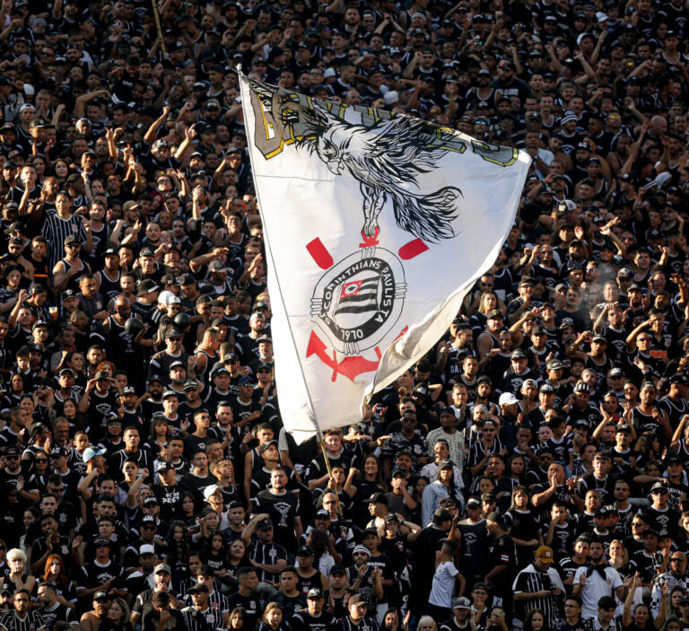 Principal organizada do Corinthians cobra diretoria após eliminação para São Paulo: “Não teve planejamento algum”