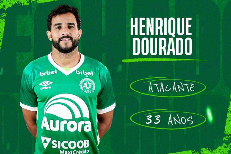Chapecoense anuncia a chegada do atacante Henrique Dourado, ex-Cruzeiro