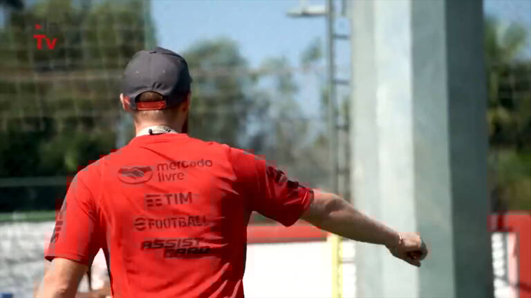 Com David Luiz, Flamengo treina para sequência no Brasileirão