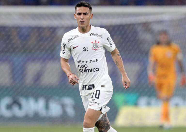 Luxemburgo admite falta de ritmo para Rojas no Corinthians, mas garante: 