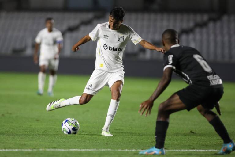 Corinthians vence Santos na Vila e abre boa vantagem na Copa do Brasil sub-20