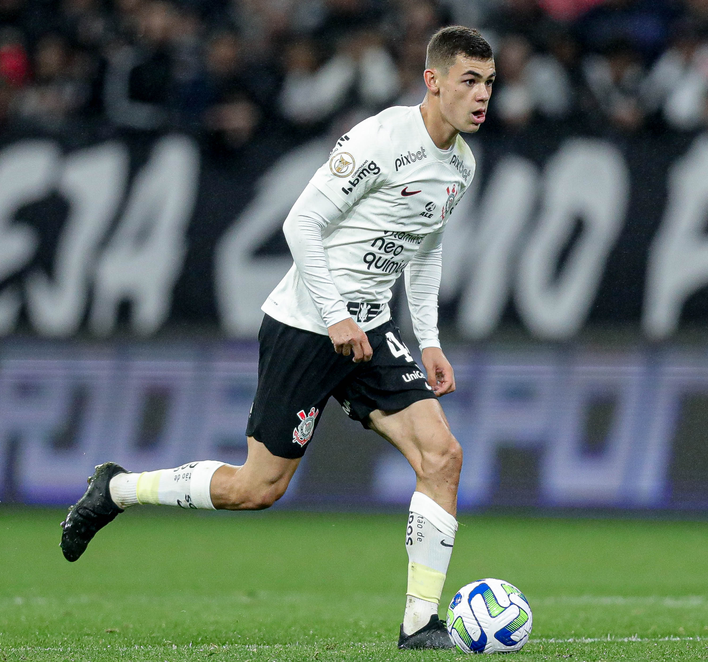 Pilar do Corinthians, Moscardo vive expectativa de disputar primeiro Derby no profissional