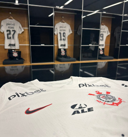 Corinthians não terá Renato Augusto, e Palmeiras vai com Mayke na equipe titular; veja as escalações