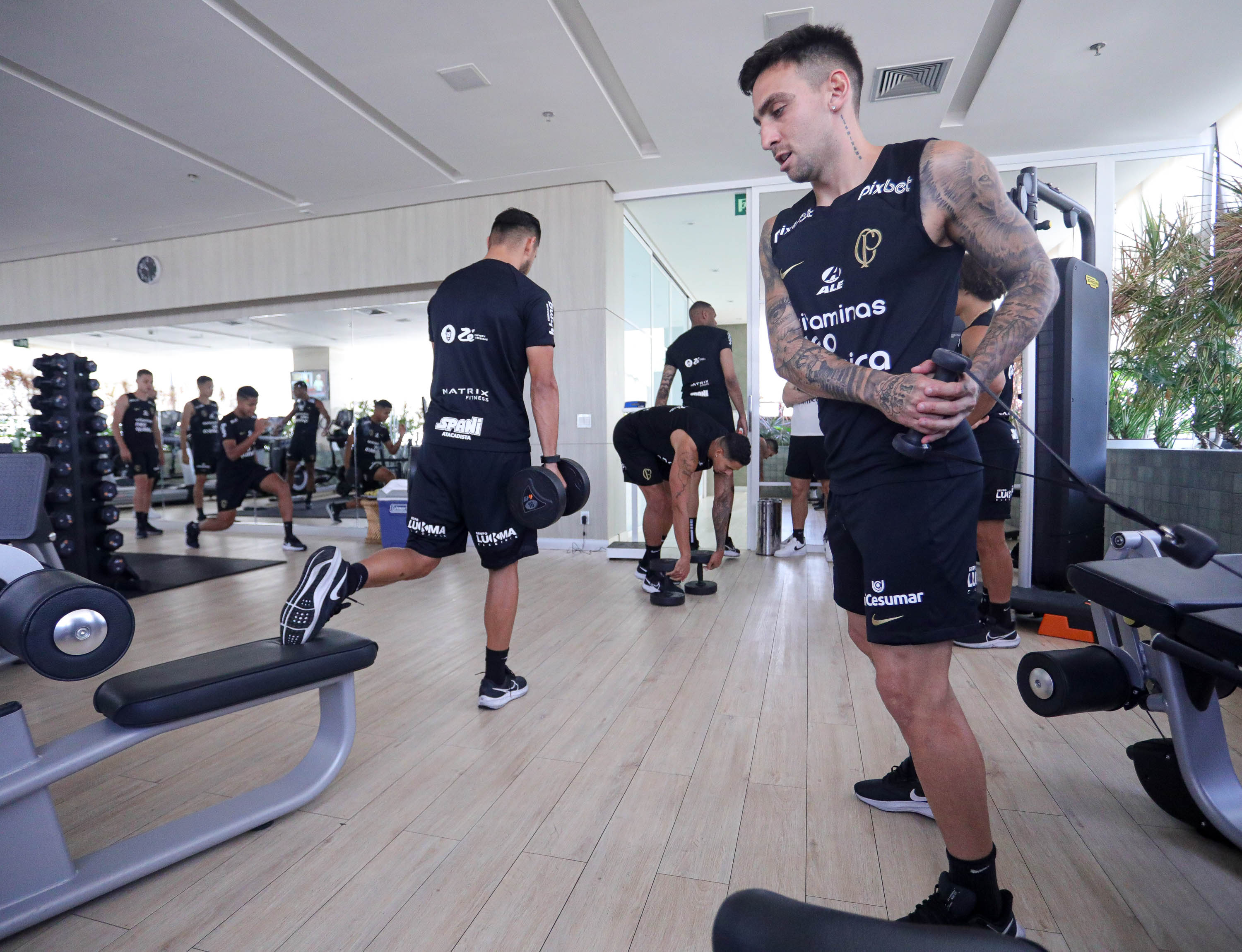 Após derrota, Corinthians treina em Fortaleza antes de retornar a São Paulo