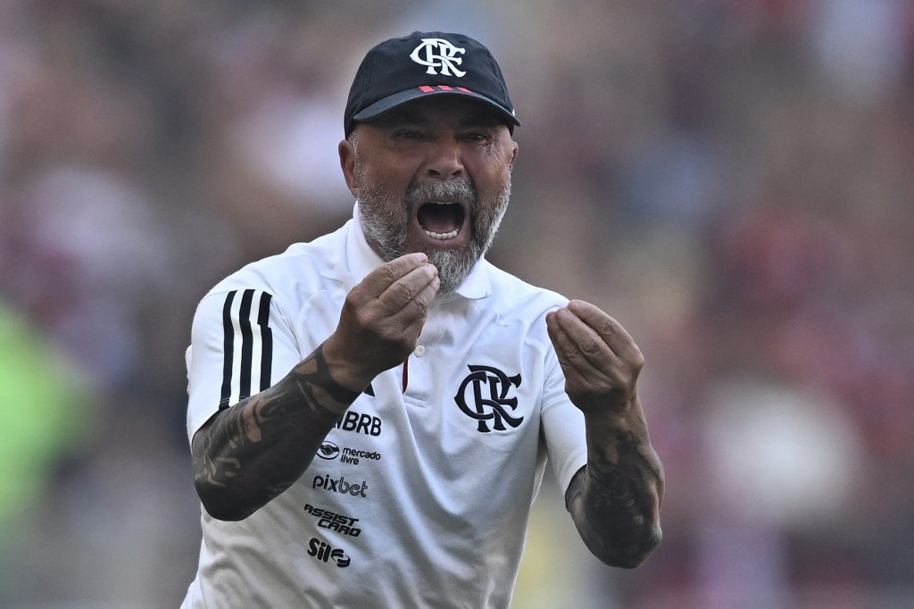 Marcos Braz rechaça saída de Sampaoli antes da decisão da Copa do Brasil: Temos mais 90 minutos