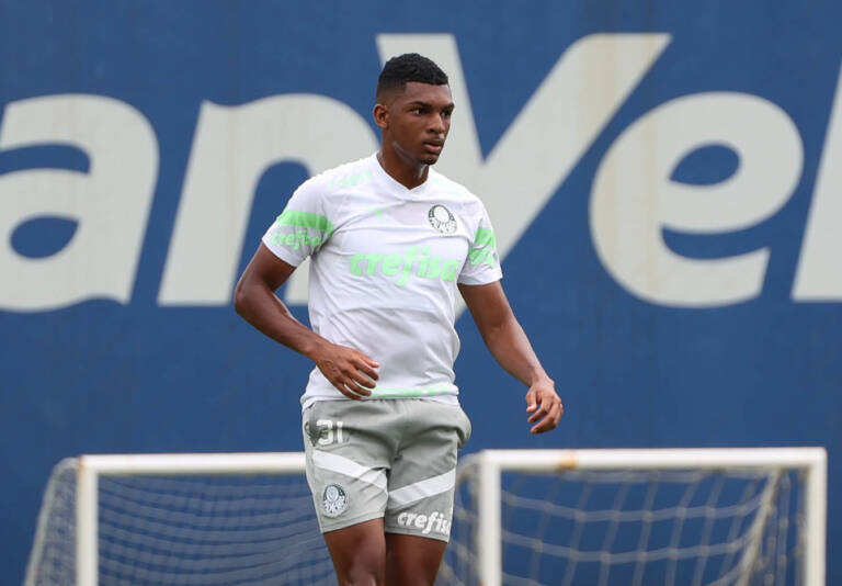 Recuperado de lesão, Luis Guilherme celebra volta ao Palmeiras e analisa revés para o Grêmio