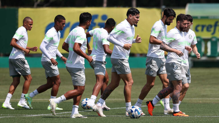 Volante destaca união de elenco do Palmeiras: 