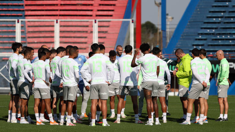 Escalação do Palmeiras: Abel comanda treino na Argentina e encerra preparação para jogo contra o Boca