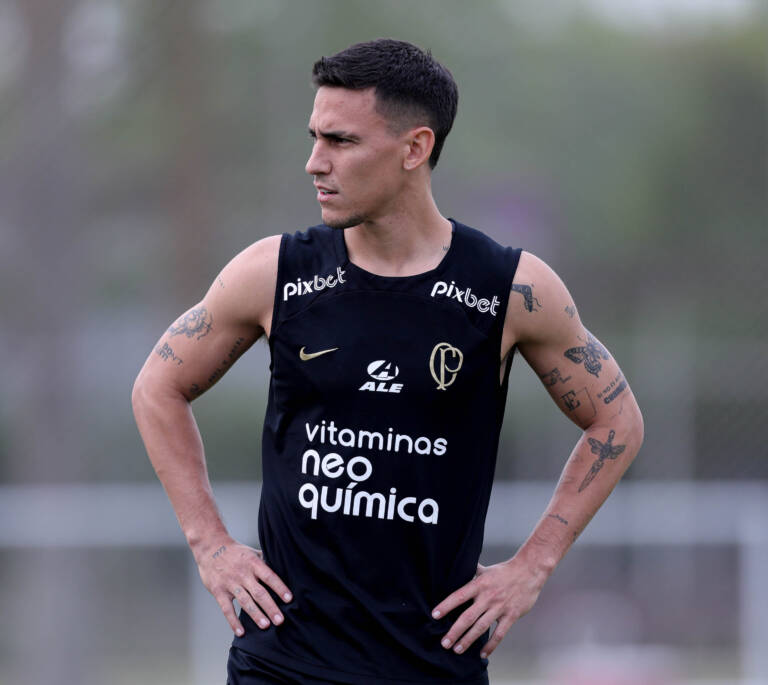 Operação Rojas: meia tem mostrado evolução e Corinthians vive expectativa de usá-lo contra Fortaleza