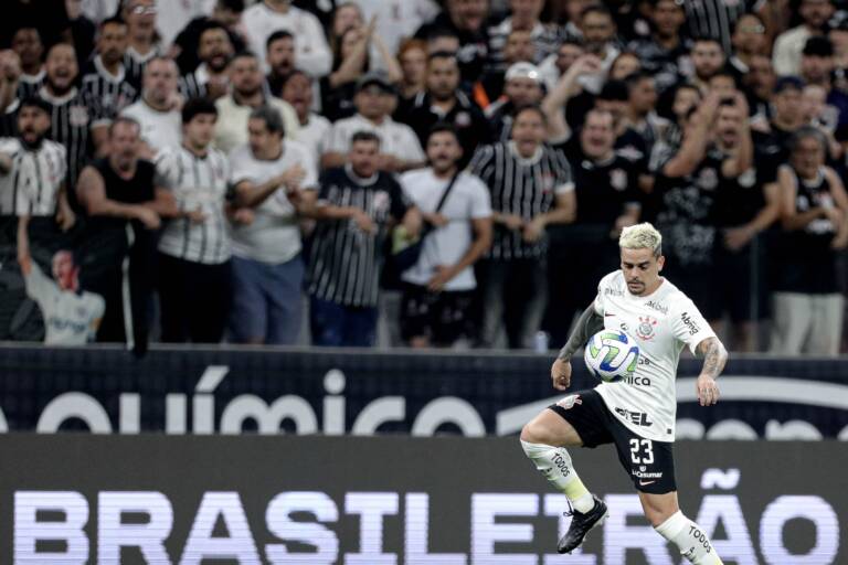 Corinthians abre nesta segunda-feira a venda de ingressos para o jogo contra o Flamengo