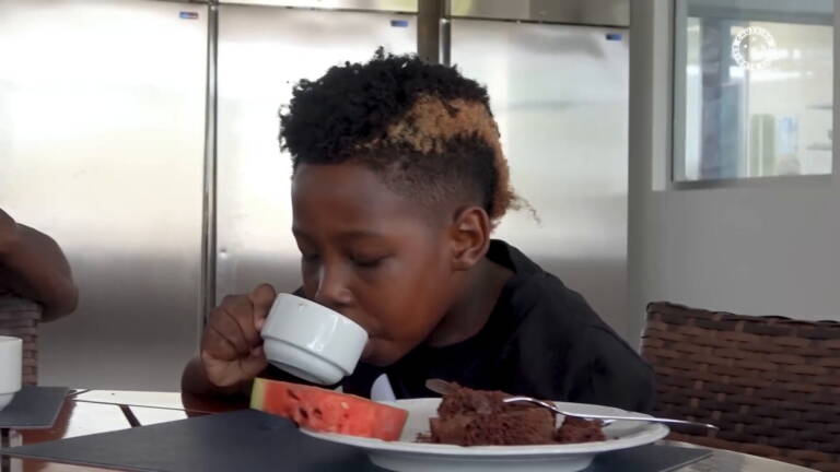 Dia das crianças na Toca! Jogadores do Cruzeiro se divertem com os filhos