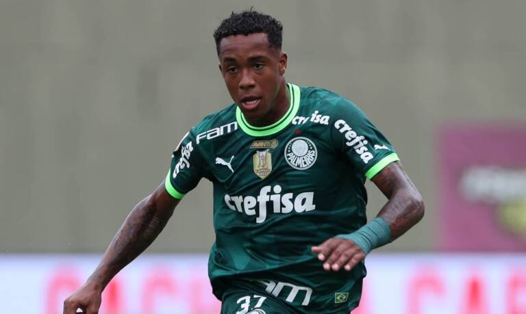 Kevin se destaca em sua primeira partida como titular pelo Palmeiras em 2023