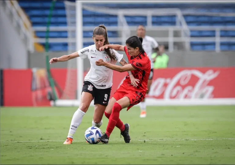 Corinthians goleia América de Cali e passa à semi da Libertadores Feminina