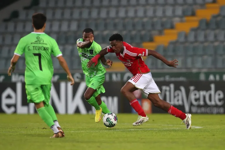 Filho do Terrão, Cauê fala de chegada ao Benfica e relembra passagem pelo Corinthians: 