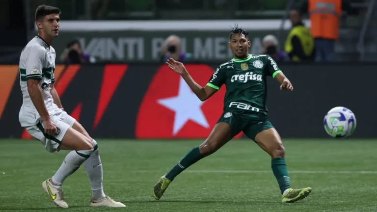 Palmeiras confia em retrospecto recente contra o Coritiba para superar crise e findar jejum