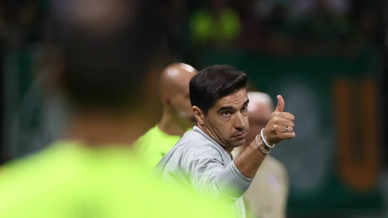 Análise: Palmeiras chuta má fase para longe e revive espírito do time bicampeão da América