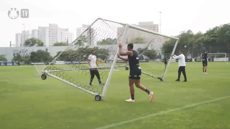 Corinthians se prepara para o Clássico Alvinegro