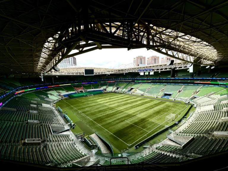 Sem Zé Rafael, Abel define Palmeiras com Fabinho para jogo contra o Bahia; veja escalações