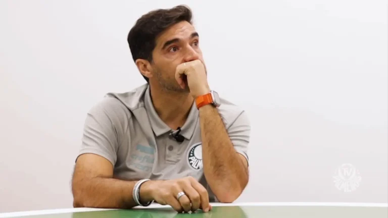 Abel completa três anos de Palmeiras e se emociona ao recordar títulos