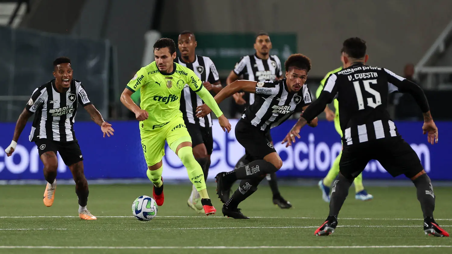 Melhores momentos da vitória do Palmeiras sobre o Botafogo pelo ...