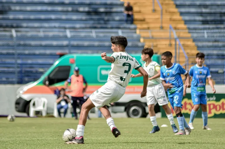 Palmeiras e Red Bull Bragantino farão a final do Paulista sub-11