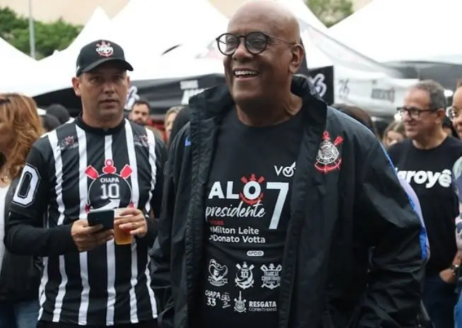 André Negão define quem será seu diretor jurídico em caso de vitória na eleição do Corinthians; confira