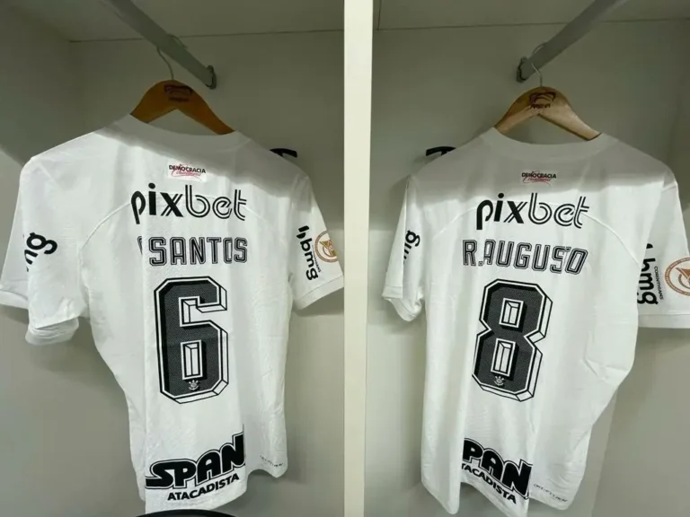 Corinthians terá Fábio Santos, Gil e Yuri Alberto no banco contra o Grêmio; veja escalações