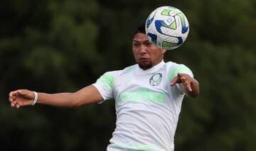 Lesionado, Rony agradece apoio de palmeirenses e diz que seguirá torcendo pelo título brasileiro