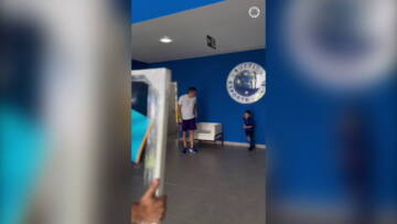 Rafael Cabral é homenageado pelos 100 jogos no Cruzeiro