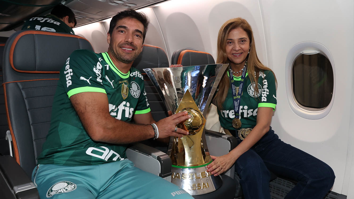 Leila Pereira elogia Abel Ferreira por trajetória de sucesso no Palmeiras após cinco anos de vitórias