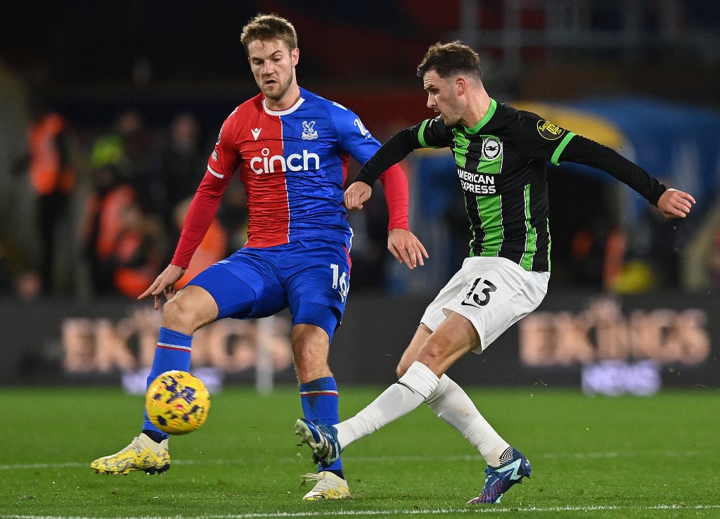Veja imagens do empate entre Crystal Palace e Brighton pelo Inglês ...