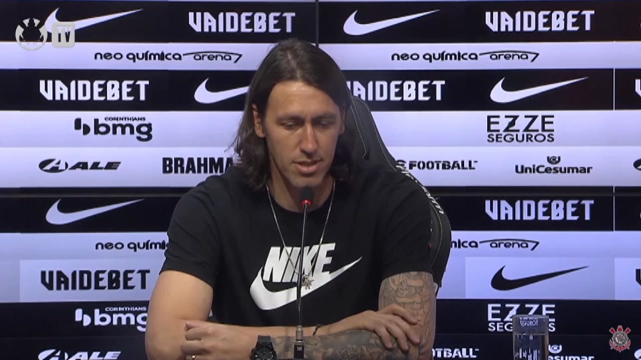Cássio explica motivos da saída e analisa fim de ciclo no Corinthians.