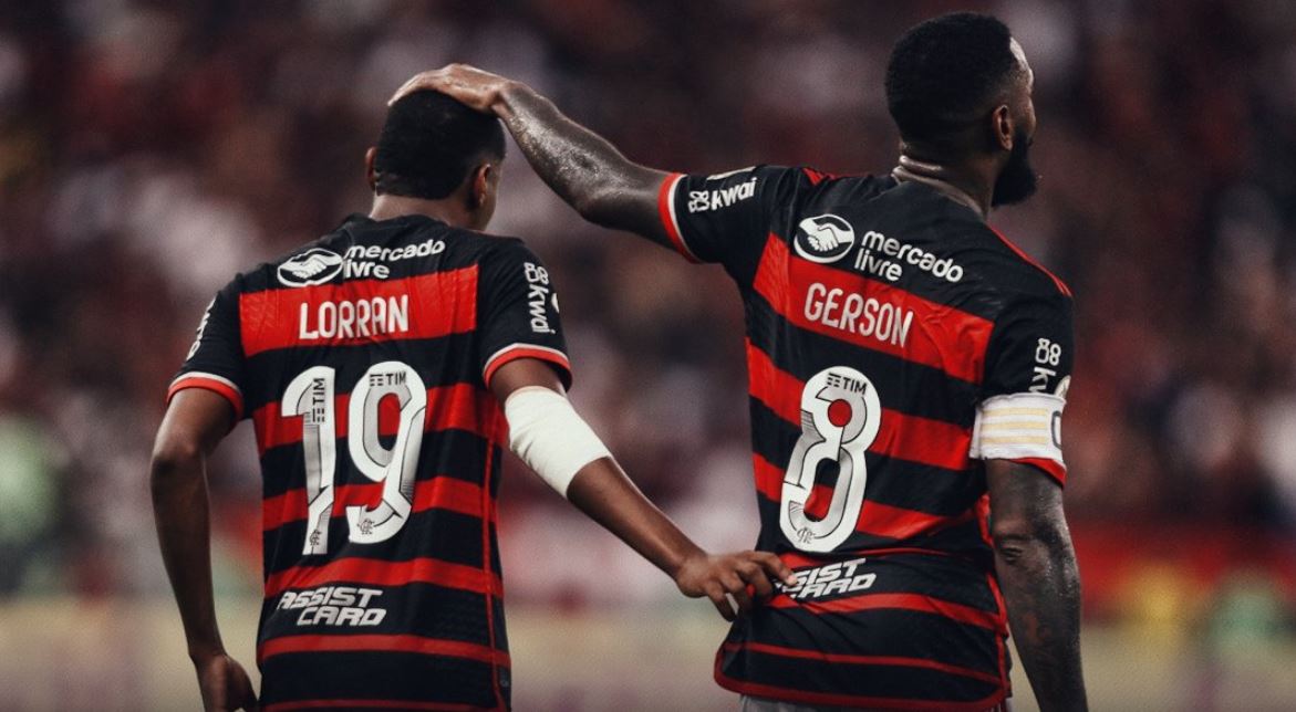 Destaque: Flamengo mostra grande desempenho em vitória sobre o Corinthians.