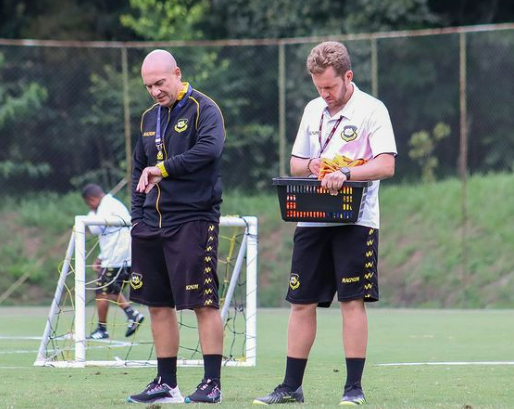 Provável escalação do São Bernardo: Alex Alves; Helder Maciel, Alan Santos e Rafael Forster; Vitor Ricardo, Romisson (Rodrigo Souza), Lucas Lima e Arthur Henrique; Lucas Tocantins, Silvinho e Kayke