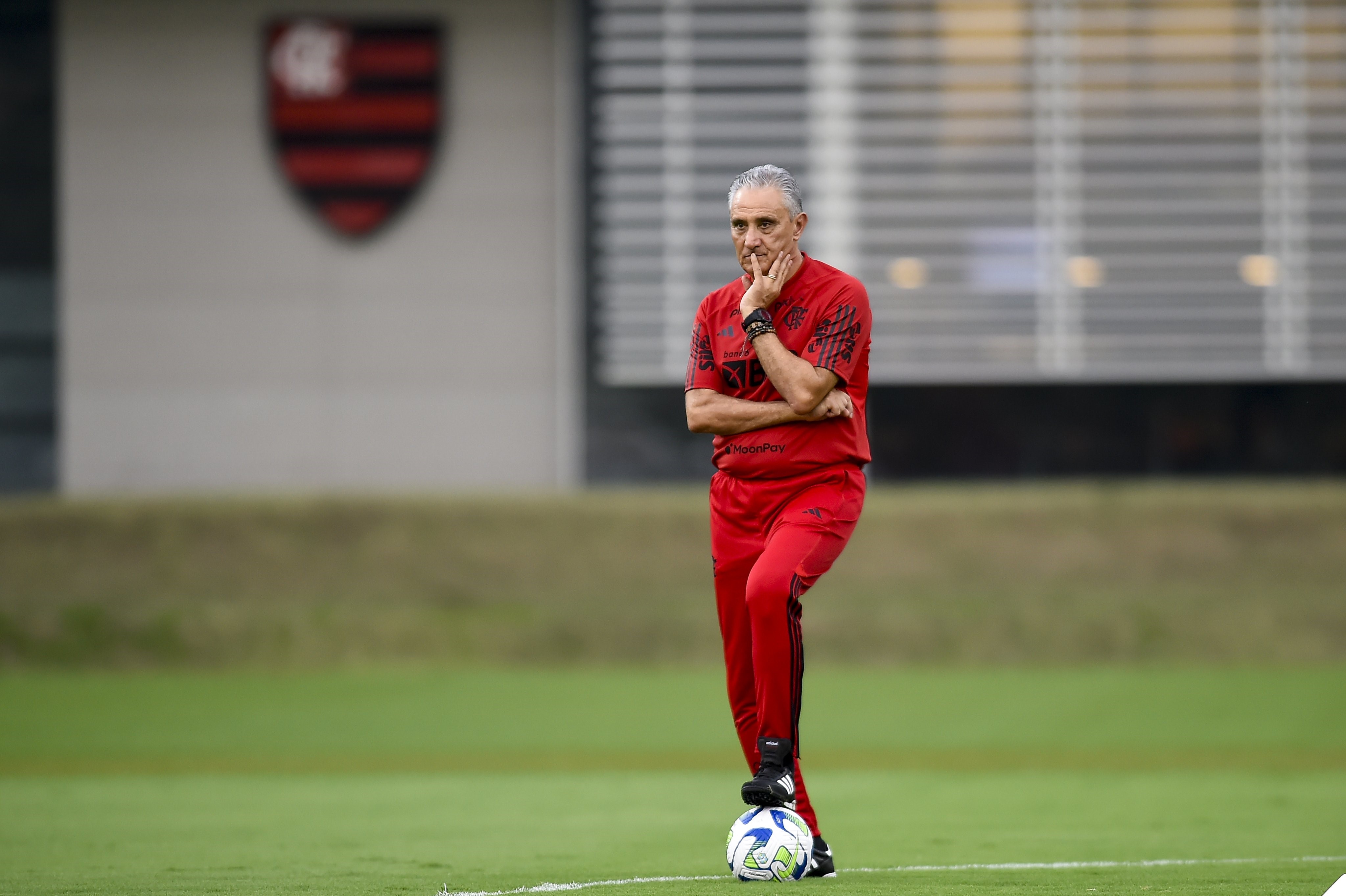 Tite analisa desempenho do Flamengo em empate na estreia da Libertadores